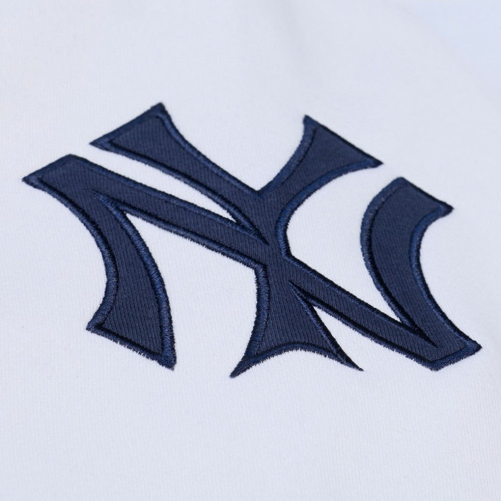 New York Yankees Cooperstown Collection Fleece Hoodie White | Mitchell & Ness
