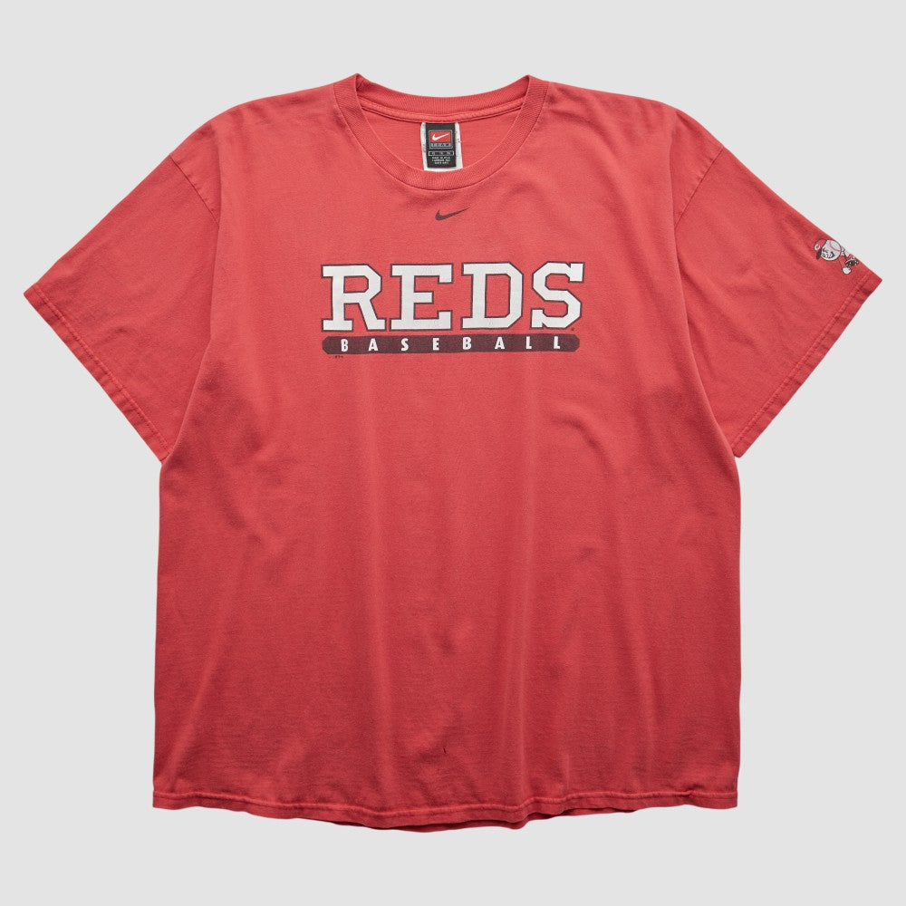 Cincinnati Reds 2000s T-shirt Red Vintage | Nike