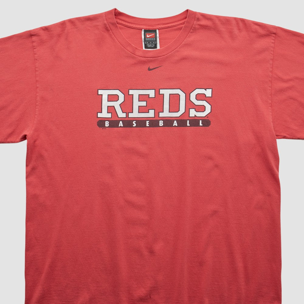 Cincinnati Reds 2000s T-shirt Red Vintage | Nike