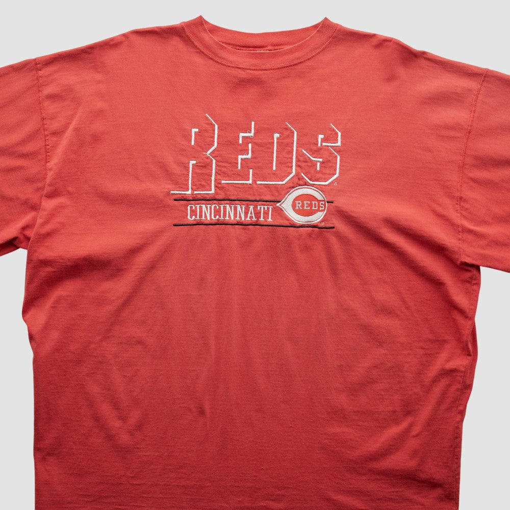 Cincinnati Reds Logo Athletic 90s T-shirt Red Vintage