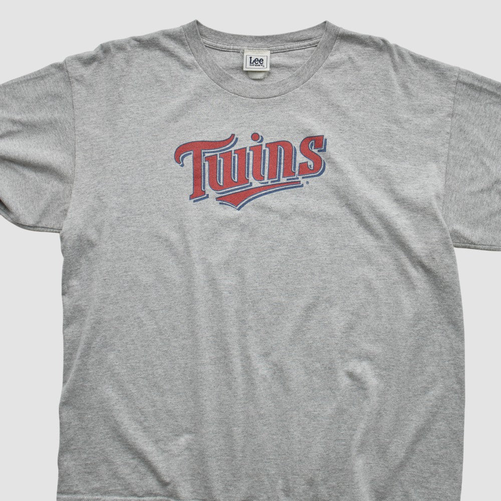Minnesota Twins Lee Apparel 2000s Long Sleeve T-shirt Heather Gray Vintage