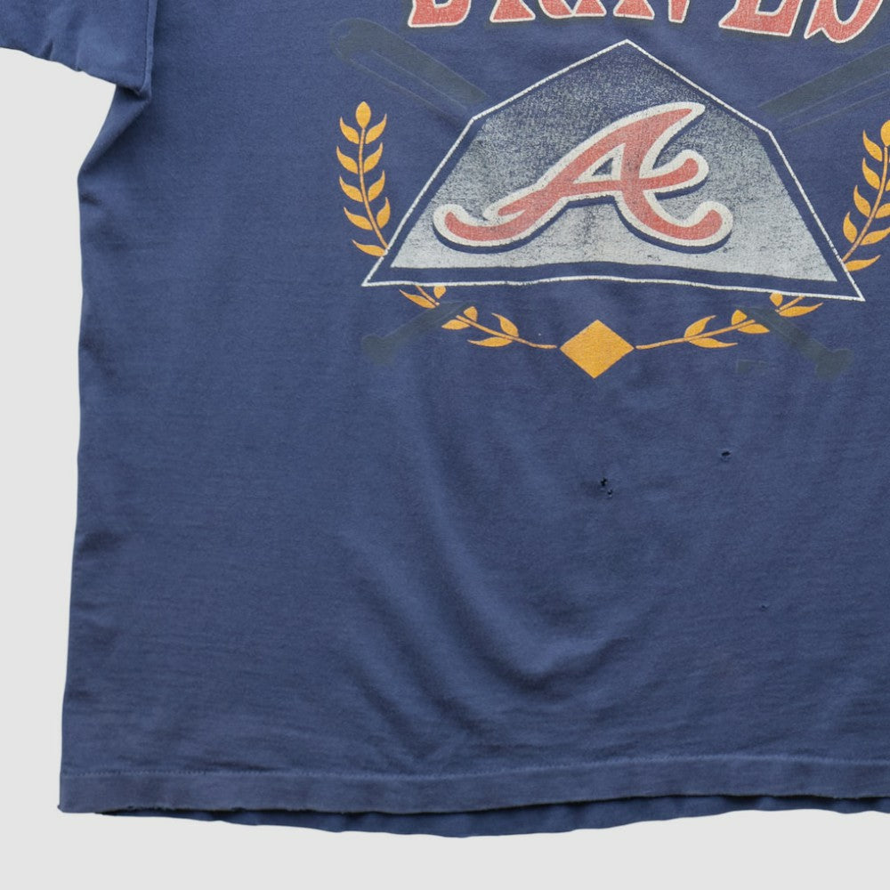 Atlanta Braves Hanes 90s T-shirt Navy Vintage
