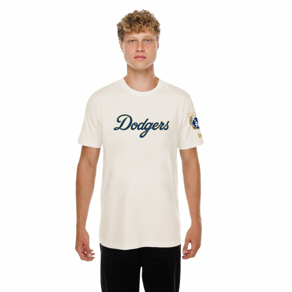 Los Angeles Dodgers 2026 Gold Collection Logo & Patch T-Shirt Cream | New Era