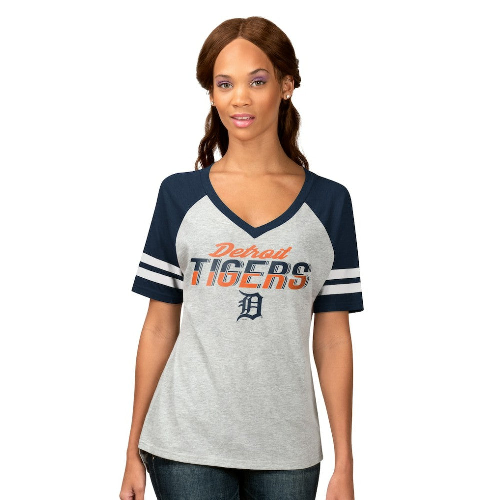 Detroit Tigers G-III 4Her by Carl Banks Women's Goal Line Raglan V-Neck T-Shirt Heather Gray