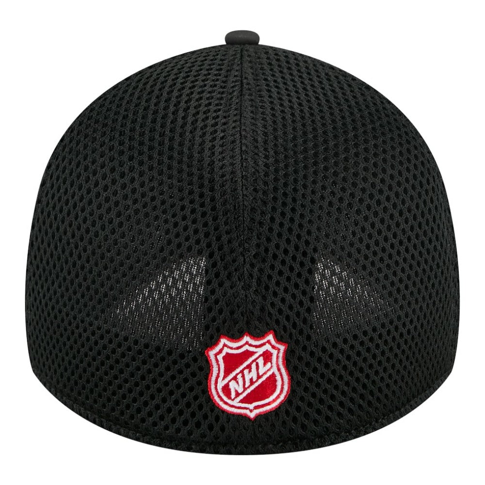 Calgary Flames New Era Logo 39THIRTY Flex Hat Black