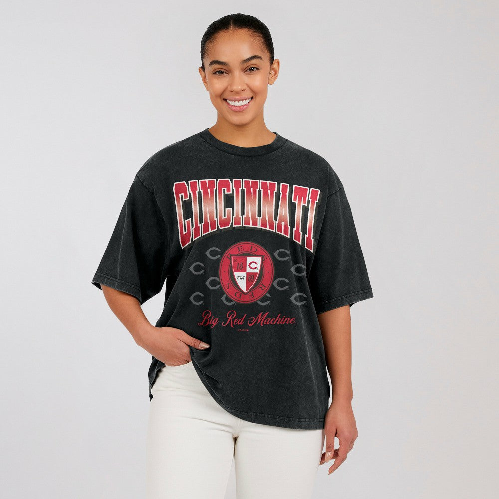 Cincinnati Reds WEAR by Erin Andrews Women's Oversized Boyfriend T-Shirt Black