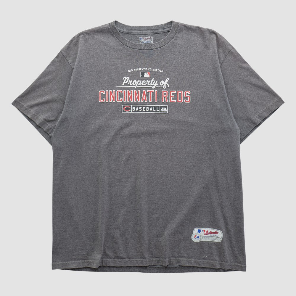 Cincinnati Reds Majestic 2000s T-shirt Dark Heather Gray Vintage