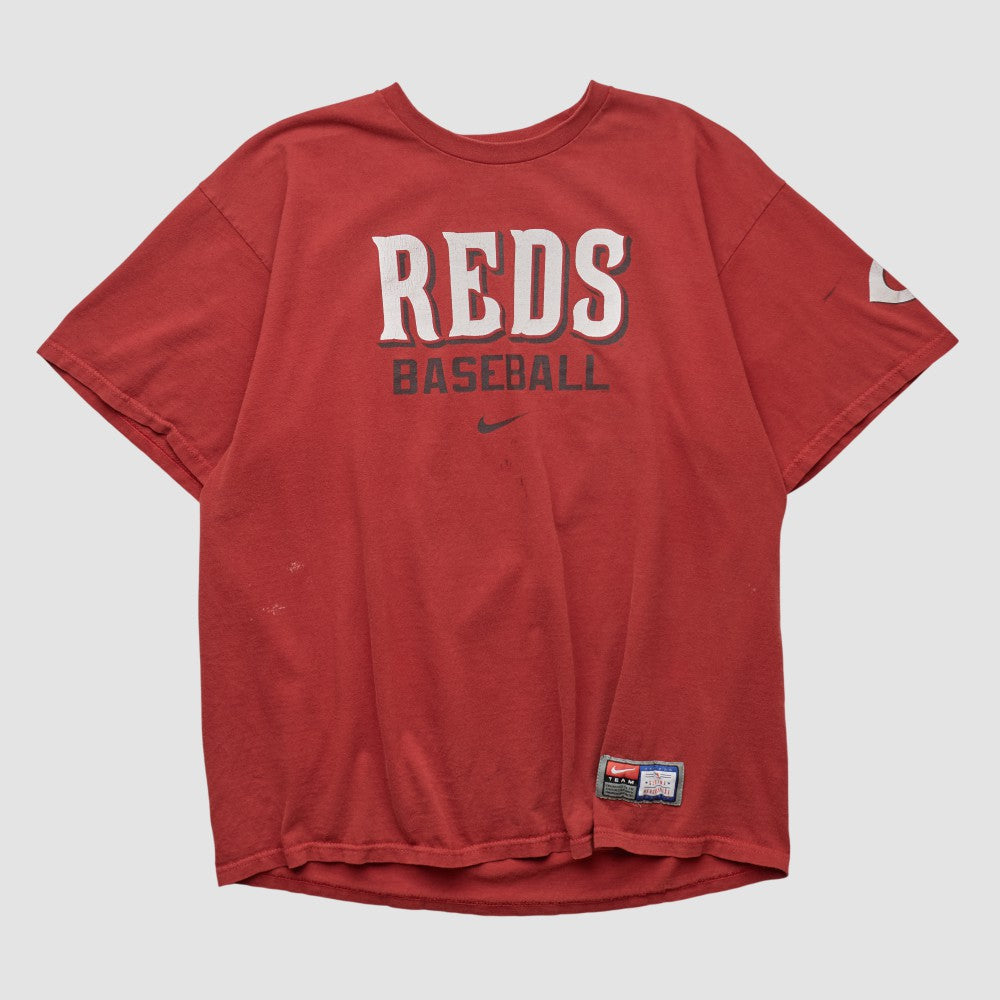 Cincinnati Reds 2000s T-shirt Red Vintage | Nike