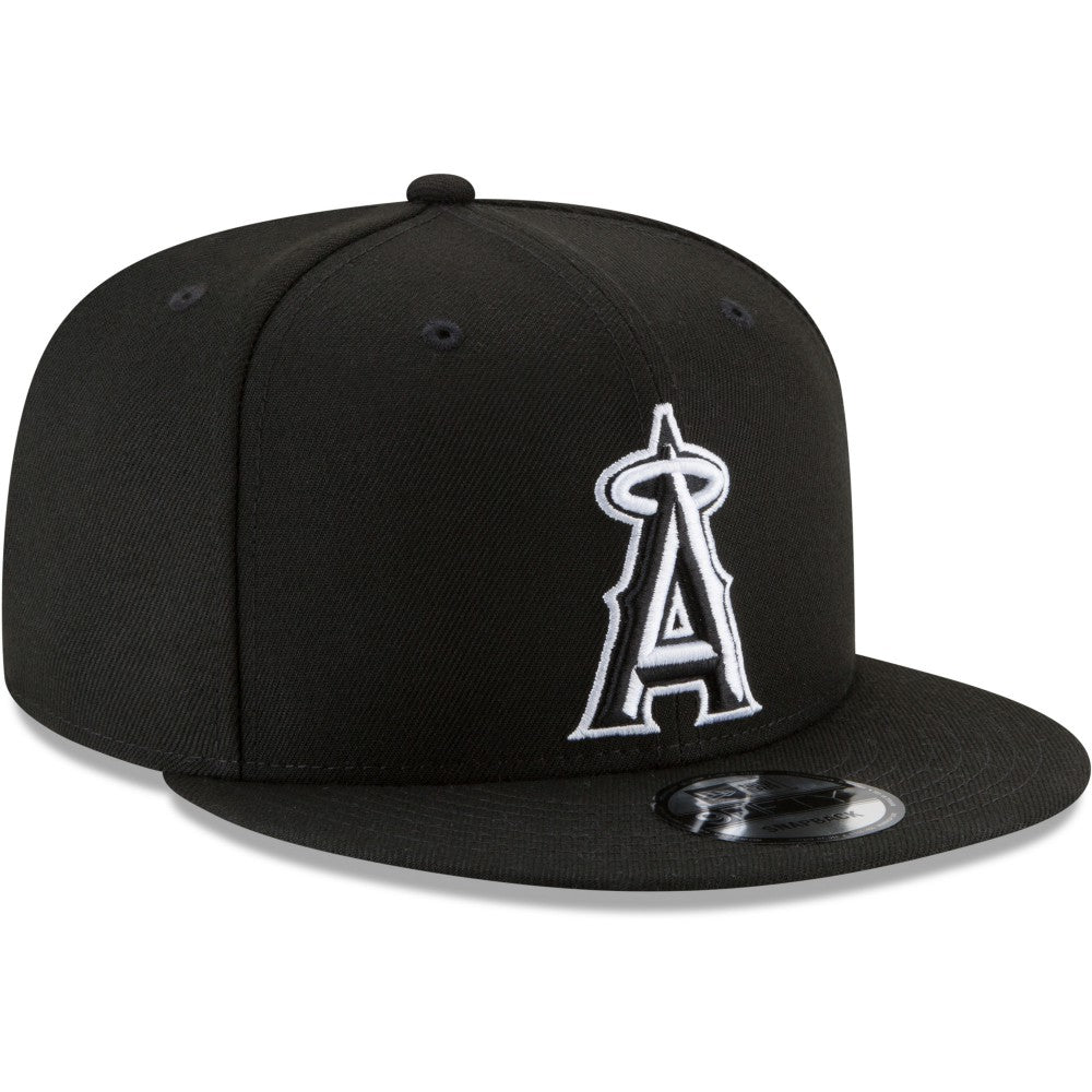 Los Angeles Angels Black & White 9FIFTY Snapback Hat Black | New Era