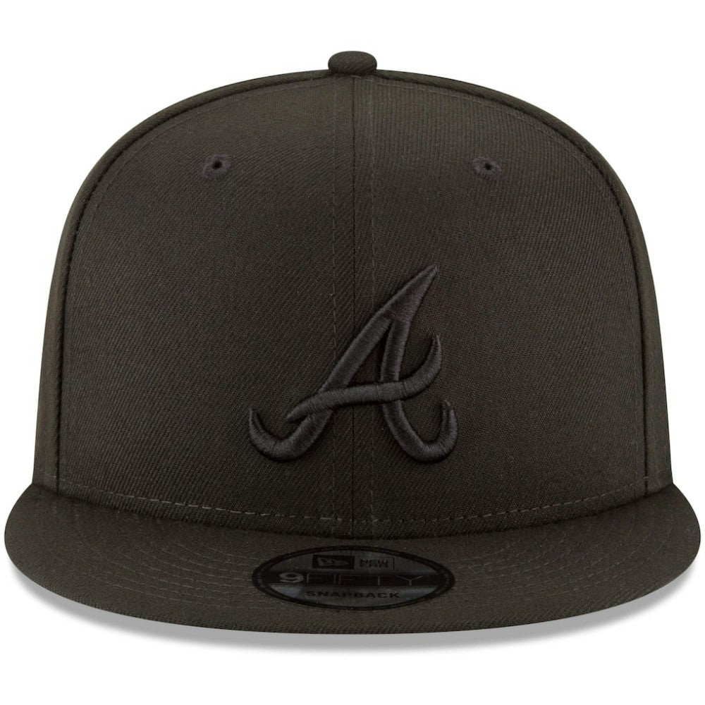 Atlanta Braves Black on Black 9FIFTY Team Snapback Adjustable Hat Black | New Era