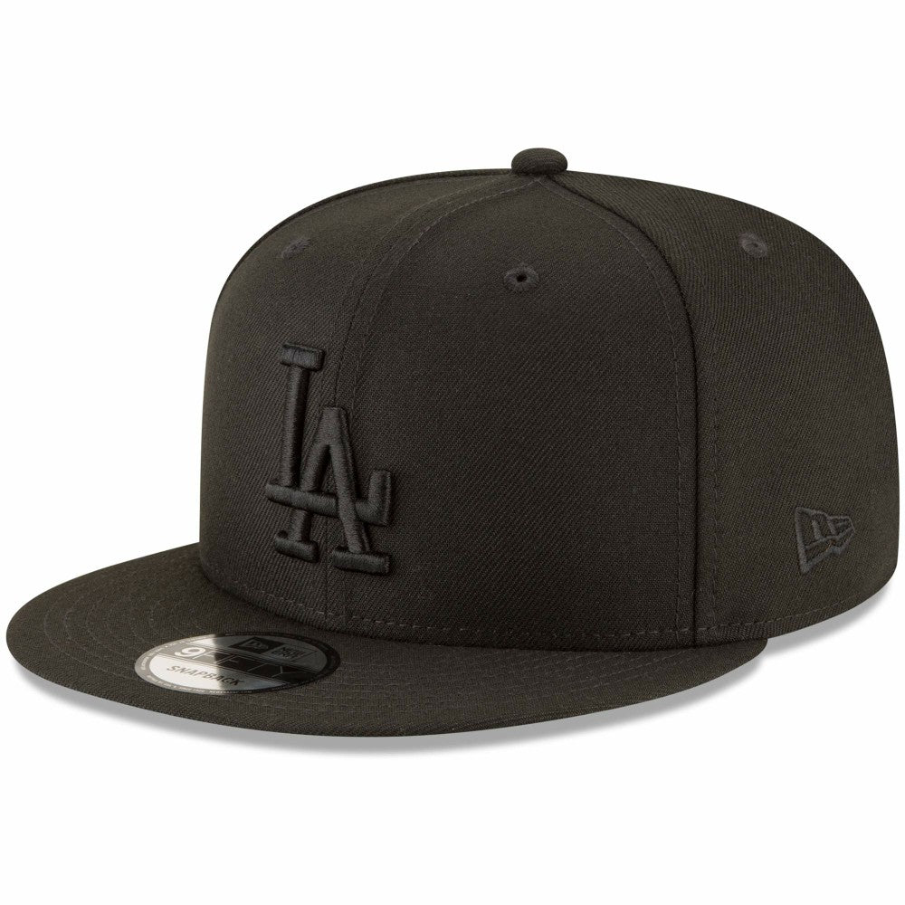 Los Angeles Dodgers Black on Black 9FIFTY Team Snapback Adjustable Hat Black | New Era