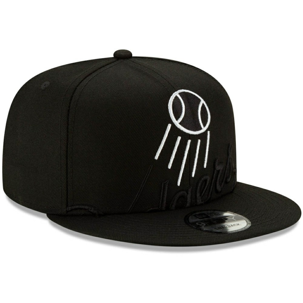 Los Angeles Dodgers Monochrome Logo Elements 9FIFTY Adjustable Snapback Hat Black | New Era