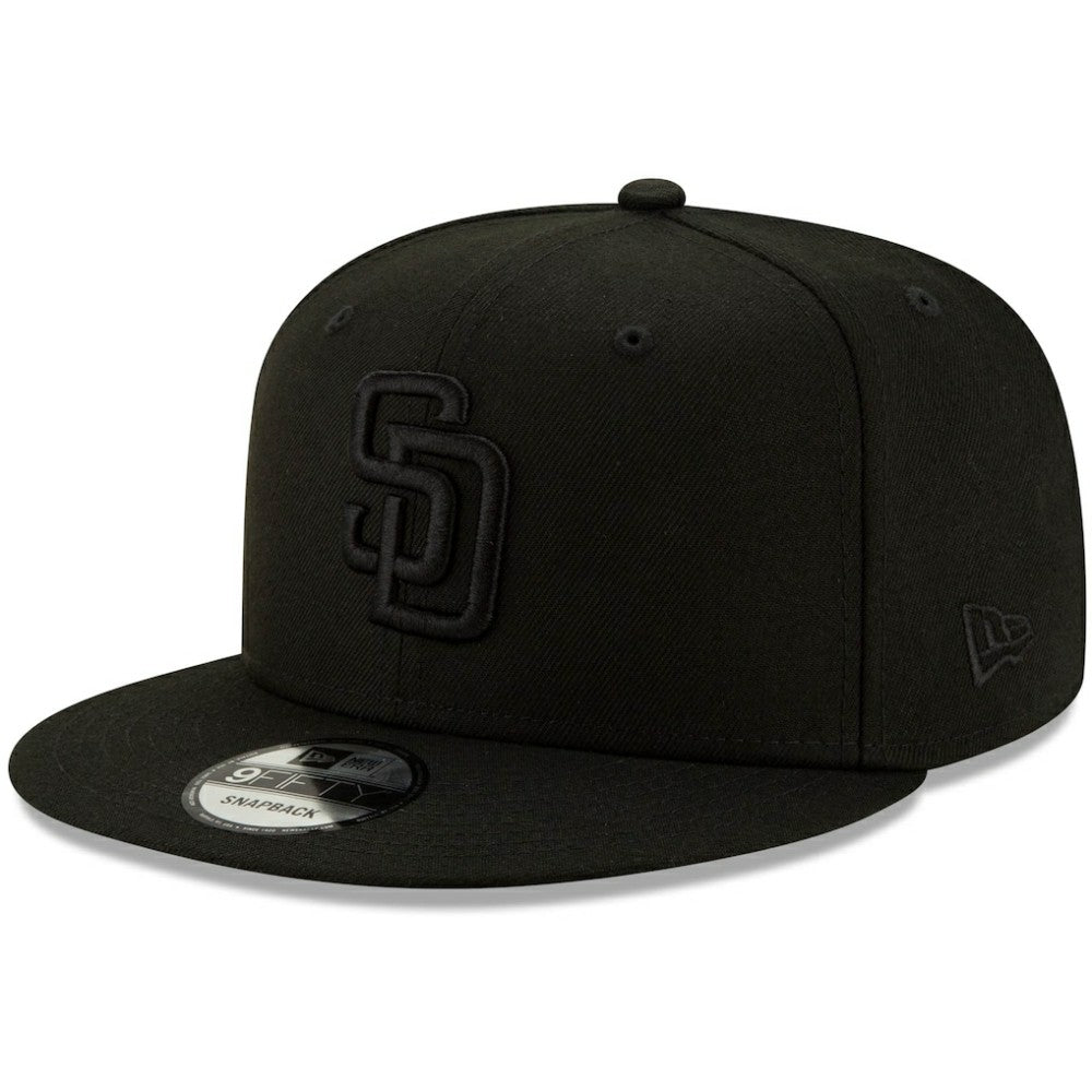 San Diego Padres Black on Black 9FIFTY Snapback Adjustable Hat Black | New Era