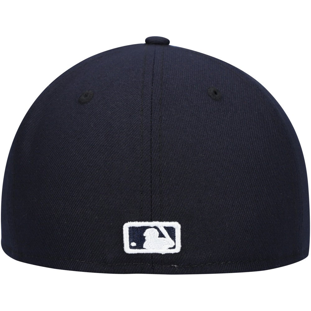 Milwaukee Brewers White Logo 59FIFTY Fitted Hat Navy | New Era
