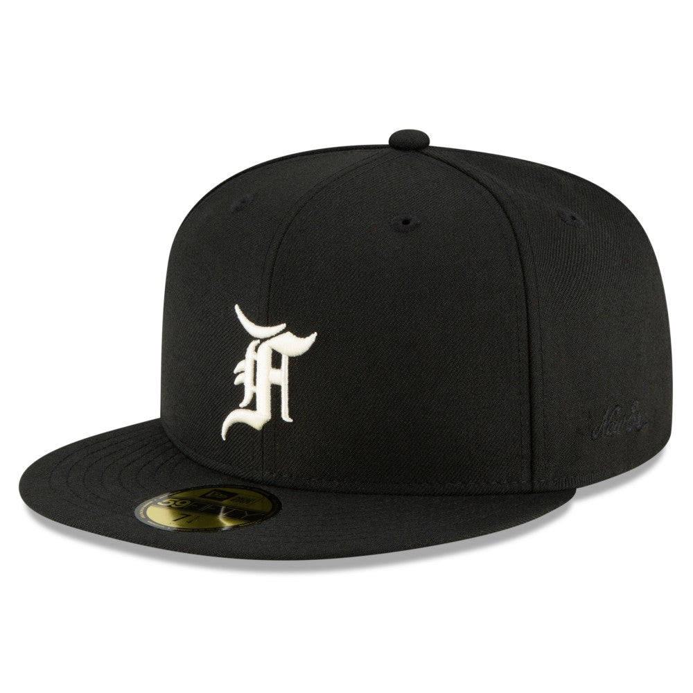 MLB Fear of God Essentials 59FIFTY Fitted Hat Black | New Era