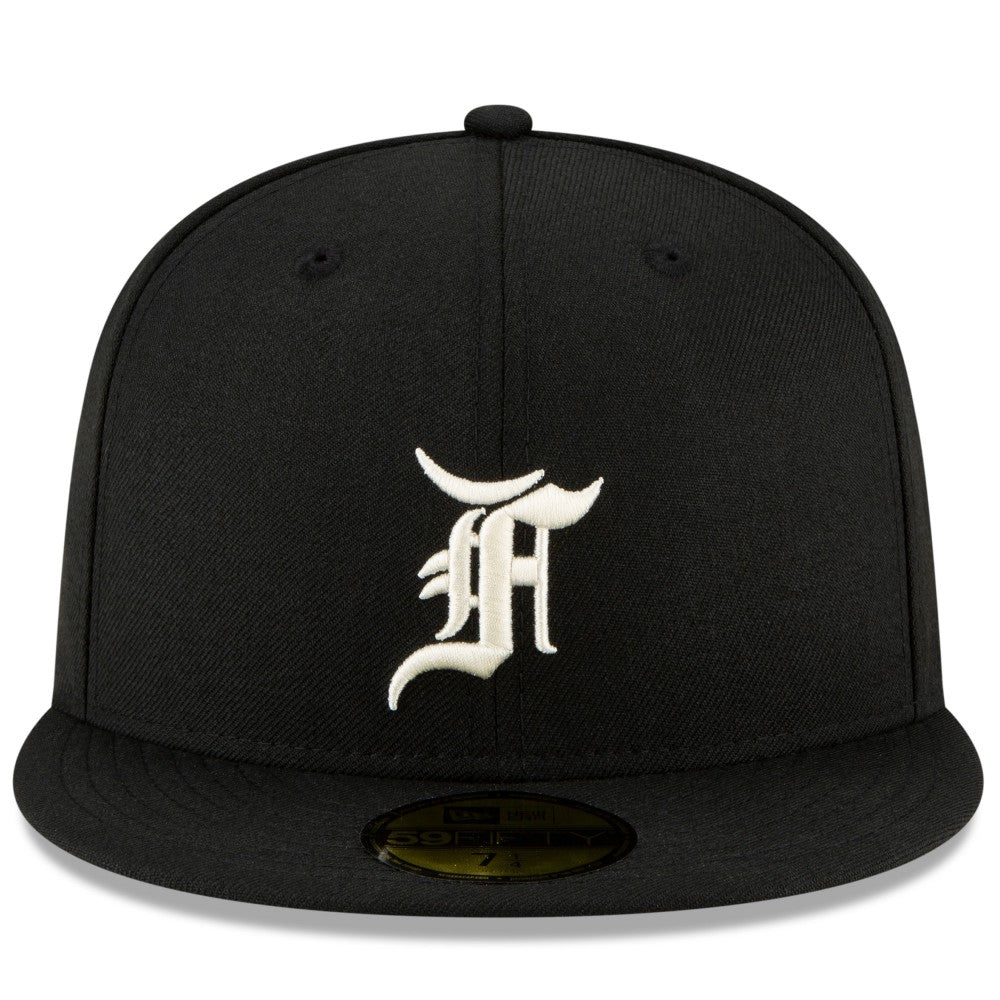 MLB Fear of God Essentials 59FIFTY Fitted Hat Black | New Era