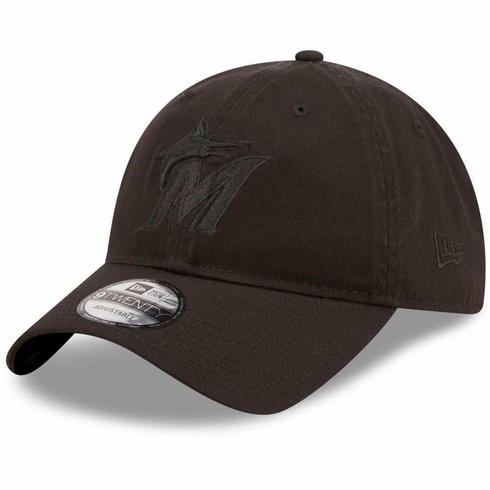 Miami Marlins Black On Black Core Classic 2.0 9TWENTY Adjustable Hat | New Era