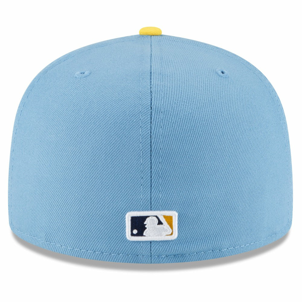 Milwaukee Brewers 2022 City Connect 59FIFTY Fitted Hat Powder Blue | New Era