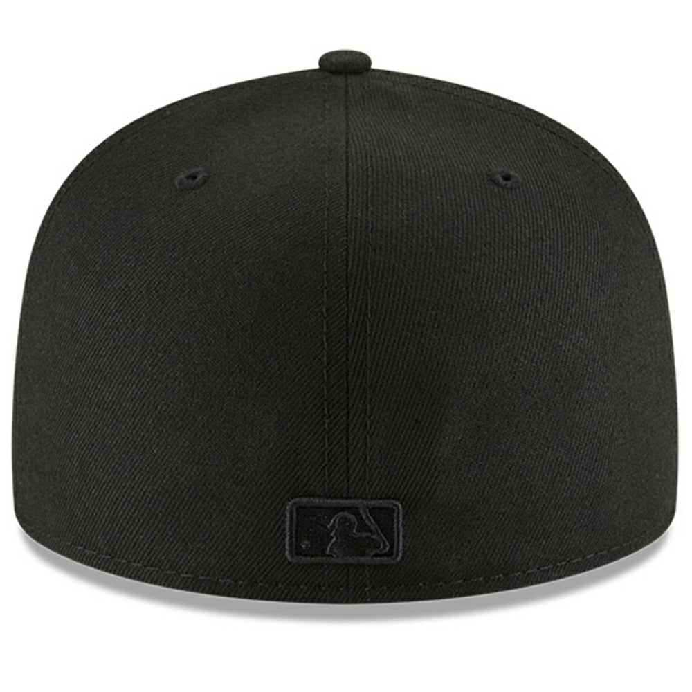 Cleveland Guardians 59FIFTY Fitted Hat Black/Black | New Era