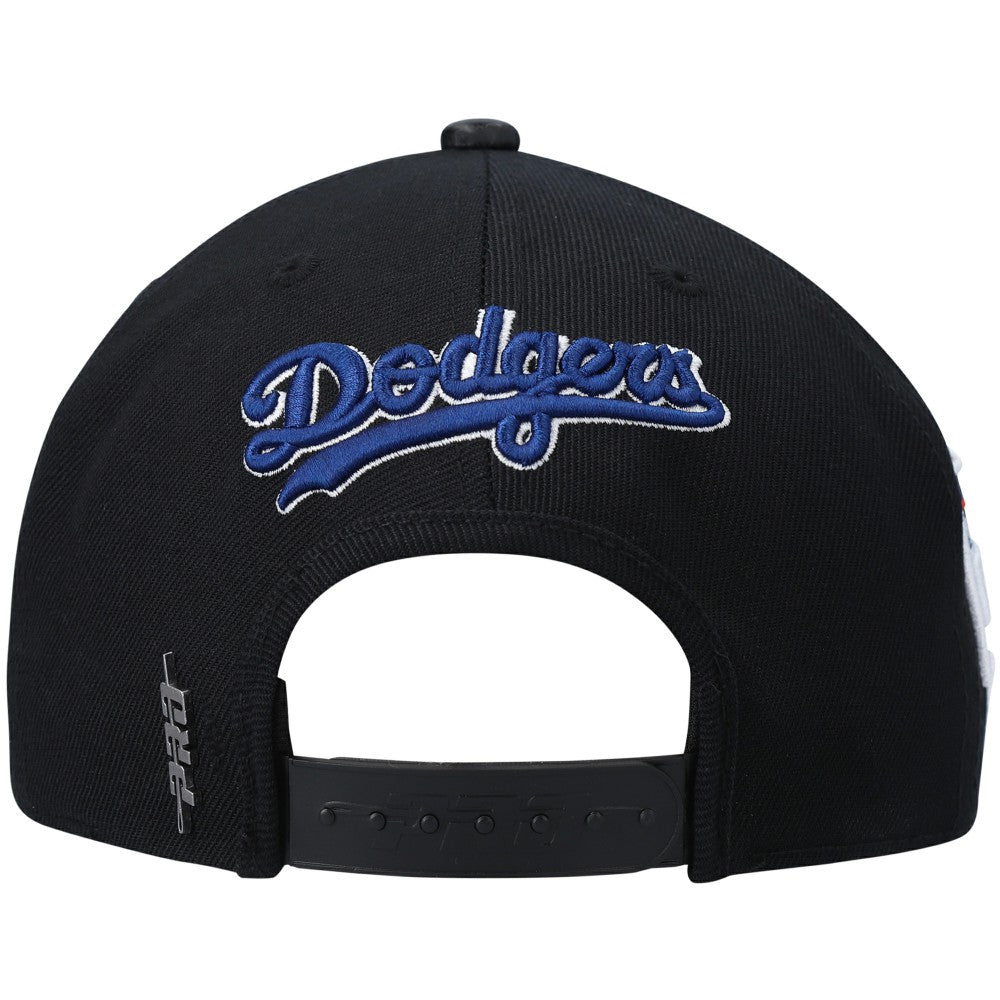 Los Angeles Dodgers Pro Standard Stacked Logo Snapback Hat Black
