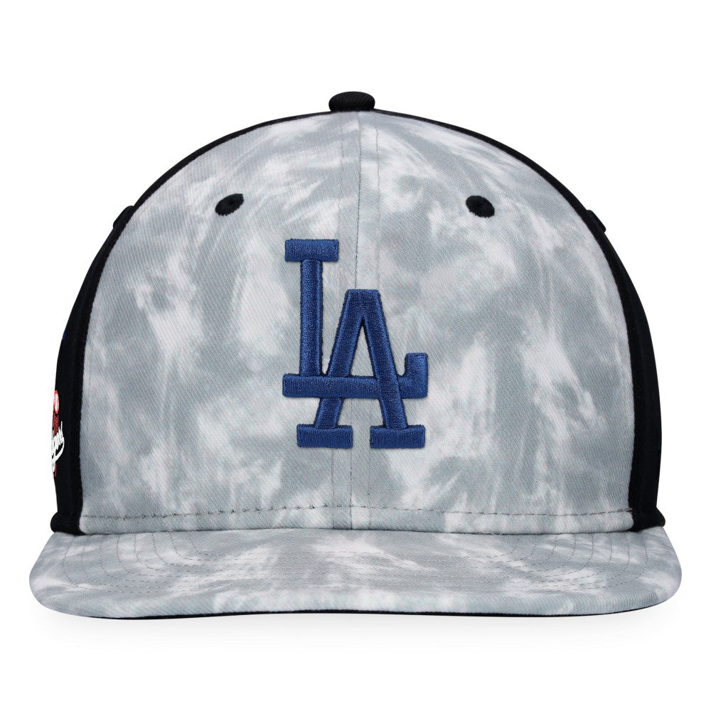 Los Angeles Dodgers Majestic Smoke Dye Snapback Hat Gray