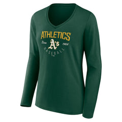 Athletics Women's Live For It Long Sleeve Long Sleeve V-Neck T-Shirt Green